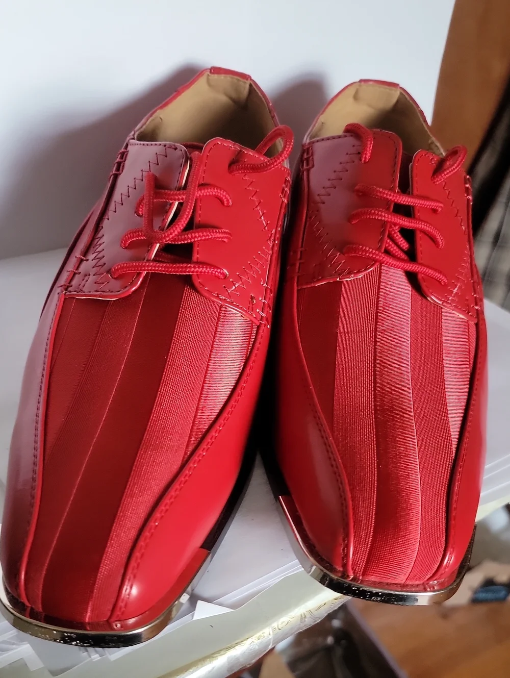 Expressions Red Men's Satin-Panel Derby Dress Shoes